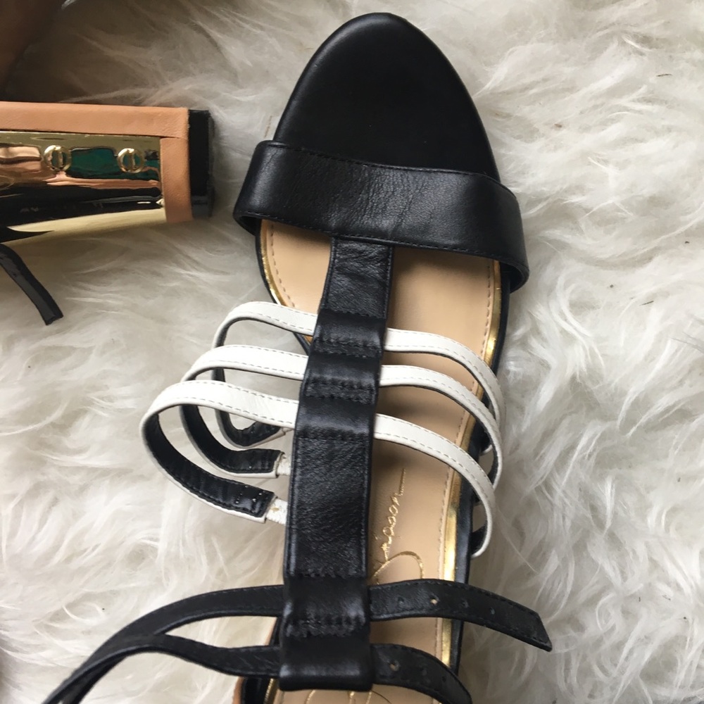 Jessica Simpson Creme And Gold Heels | Size 7.5 - Picture 7 of 8